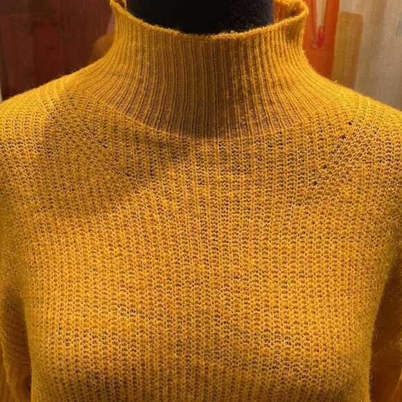 Express gold lightweight soft long mock turtleneck. Acrylic/nylon/spandex blend. - Picture 2 of 5
